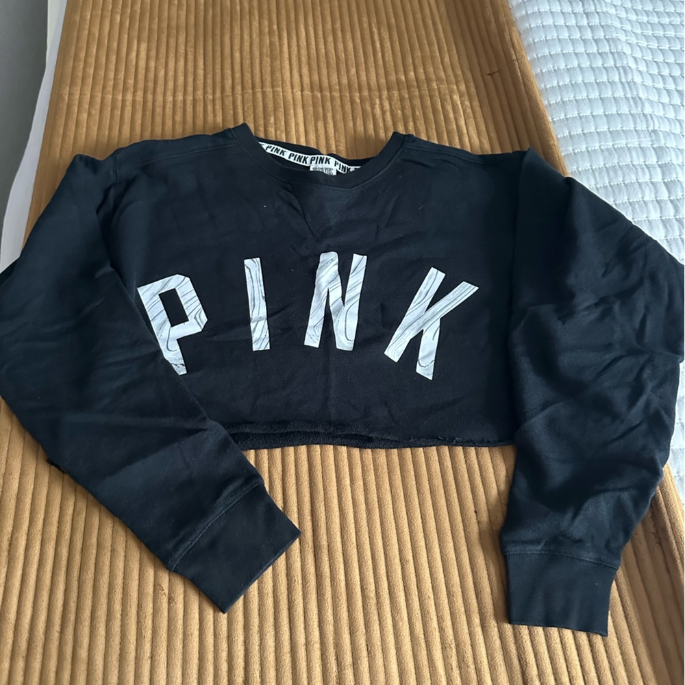 Oversized crop top sweatshirt
